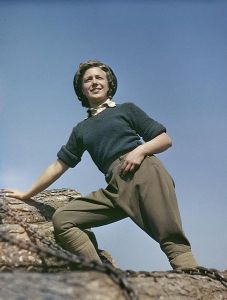 Land Girl, lähde: Wikimedia Commons